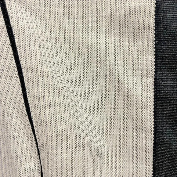 Tommy Hilfiger Blazer Navy and White Pinstripe - Picture 3 of 16